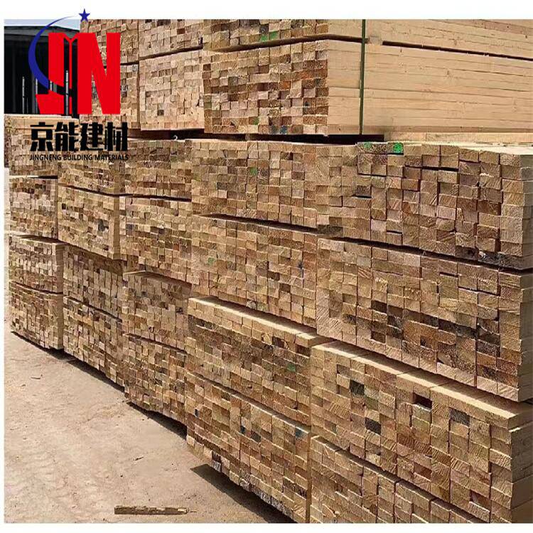 三亚京能建材 优选3×7方木白松与建筑用钢筋，构筑品质工程基石